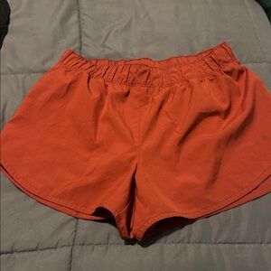Old Navy Active StretchTech Shorts in Rust